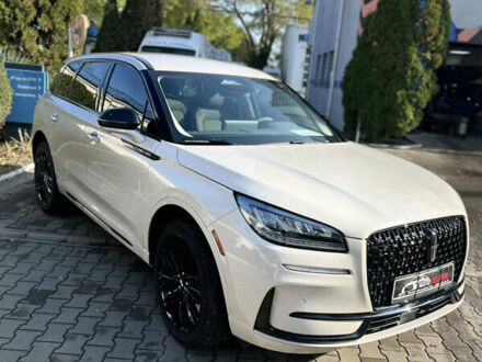 Белый Линкольн Corsair, объемом двигателя 2 л и пробегом 15 тыс. км за 34800 $, фото 1 на Automoto.ua