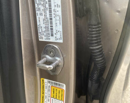 Бежевый Линкольн Corsair, объемом двигателя 2 л и пробегом 80 тыс. км за 29500 $, фото 31 на Automoto.ua