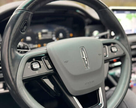 Бежевый Линкольн Corsair, объемом двигателя 2.29 л и пробегом 59 тыс. км за 25900 $, фото 11 на Automoto.ua