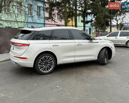 Бежевый Линкольн Corsair, объемом двигателя 2.29 л и пробегом 59 тыс. км за 25900 $, фото 4 на Automoto.ua