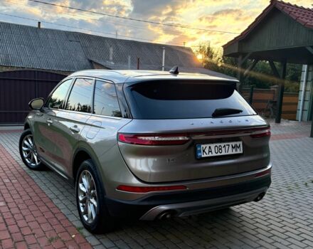 Бежевый Линкольн Corsair, объемом двигателя 2 л и пробегом 57 тыс. км за 25000 $, фото 3 на Automoto.ua