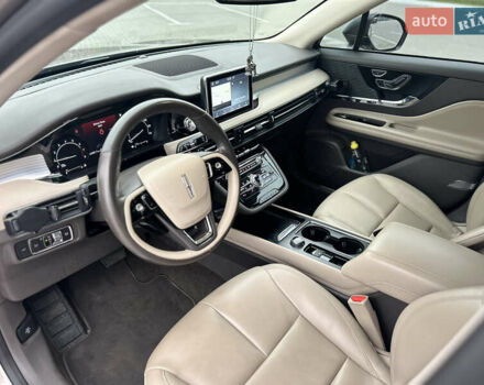 Бежевый Линкольн Corsair, объемом двигателя 2 л и пробегом 63 тыс. км за 25000 $, фото 8 на Automoto.ua