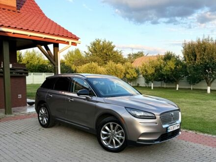 Бежевый Линкольн Corsair, объемом двигателя 2 л и пробегом 57 тыс. км за 25000 $, фото 1 на Automoto.ua