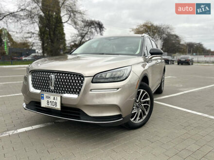 Бежевый Линкольн Corsair, объемом двигателя 2 л и пробегом 63 тыс. км за 25000 $, фото 1 на Automoto.ua
