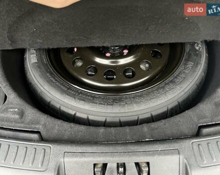 Чорний Лінкольн Corsair, об'ємом двигуна 2.26 л та пробігом 79 тис. км за 24300 $, фото 12 на Automoto.ua