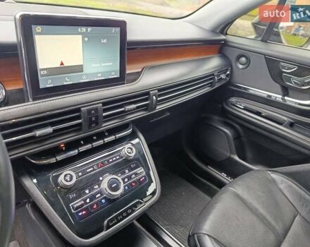 Черный Линкольн Corsair, объемом двигателя 2 л и пробегом 71 тыс. км за 22000 $, фото 15 на Automoto.ua