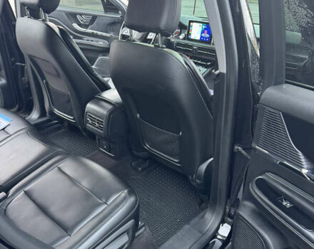 Черный Линкольн Corsair, объемом двигателя 2 л и пробегом 152 тыс. км за 20100 $, фото 28 на Automoto.ua