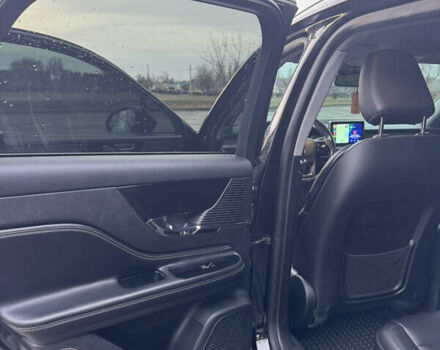 Черный Линкольн Corsair, объемом двигателя 2 л и пробегом 152 тыс. км за 20100 $, фото 16 на Automoto.ua