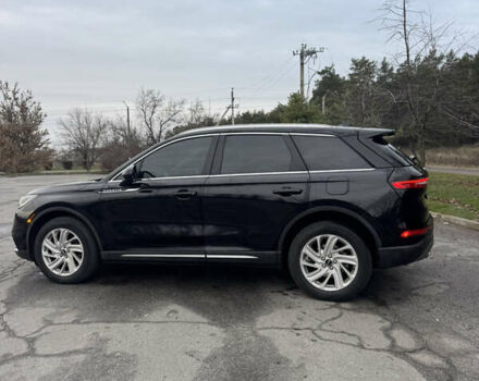 Черный Линкольн Corsair, объемом двигателя 2 л и пробегом 152 тыс. км за 20100 $, фото 10 на Automoto.ua