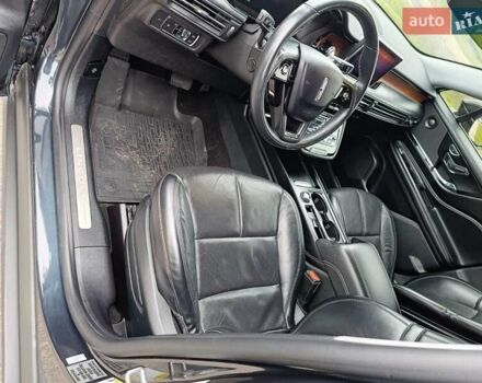 Черный Линкольн Corsair, объемом двигателя 2 л и пробегом 71 тыс. км за 22000 $, фото 12 на Automoto.ua