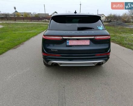 Черный Линкольн Corsair, объемом двигателя 2 л и пробегом 71 тыс. км за 22000 $, фото 6 на Automoto.ua