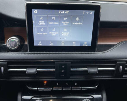 Черный Линкольн Corsair, объемом двигателя 2 л и пробегом 137 тыс. км за 17000 $, фото 20 на Automoto.ua