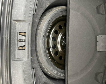 Черный Линкольн Corsair, объемом двигателя 2 л и пробегом 137 тыс. км за 17000 $, фото 26 на Automoto.ua