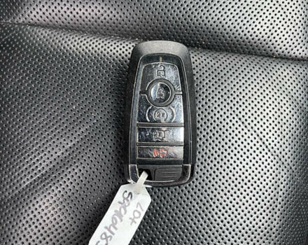 Черный Линкольн Corsair, объемом двигателя 2 л и пробегом 137 тыс. км за 17000 $, фото 25 на Automoto.ua