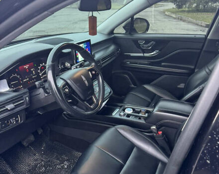 Черный Линкольн Corsair, объемом двигателя 2 л и пробегом 152 тыс. км за 20100 $, фото 19 на Automoto.ua