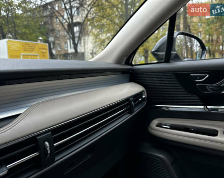 Линкольн Corsair 2022 в Киеве на Automoto.ua Черный Линкольн Corsair, объемом двигателя 2 л и пробегом 109 тыс. км за 22500 $, фото 32 на Automoto.ua