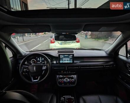 Черный Линкольн Corsair, объемом двигателя 2 л и пробегом 27 тыс. км за 24700 $, фото 23 на Automoto.ua