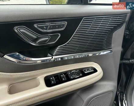 Линкольн Corsair 2022 в Киеве на Automoto.ua Черный Линкольн Corsair, объемом двигателя 2 л и пробегом 109 тыс. км за 22500 $, фото 14 на Automoto.ua