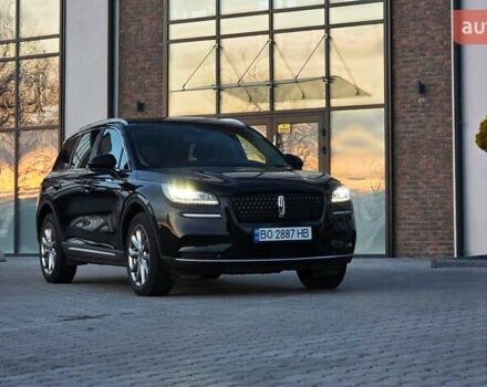 Черный Линкольн Corsair, объемом двигателя 2 л и пробегом 27 тыс. км за 24700 $, фото 5 на Automoto.ua