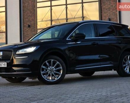 Черный Линкольн Corsair, объемом двигателя 2 л и пробегом 27 тыс. км за 24700 $, фото 4 на Automoto.ua