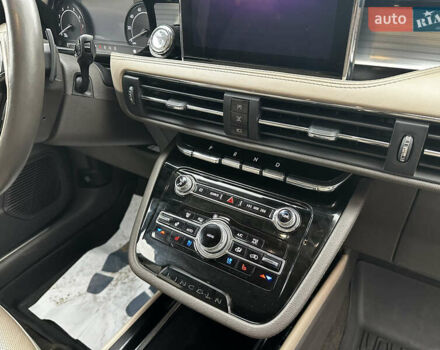 Линкольн Corsair 2022 в Киеве на Automoto.ua Черный Линкольн Corsair, объемом двигателя 2 л и пробегом 109 тыс. км за 22500 $, фото 18 на Automoto.ua