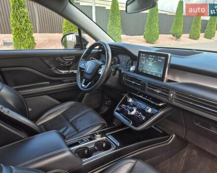 Черный Линкольн Corsair, объемом двигателя 2 л и пробегом 27 тыс. км за 24700 $, фото 22 на Automoto.ua