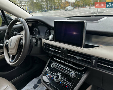 Линкольн Corsair 2022 в Киеве на Automoto.ua Черный Линкольн Corsair, объемом двигателя 2 л и пробегом 109 тыс. км за 22500 $, фото 19 на Automoto.ua