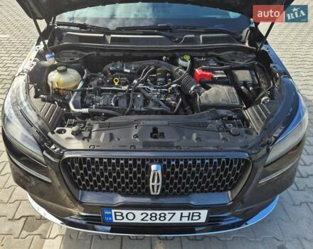 Черный Линкольн Corsair, объемом двигателя 2 л и пробегом 27 тыс. км за 24700 $, фото 26 на Automoto.ua