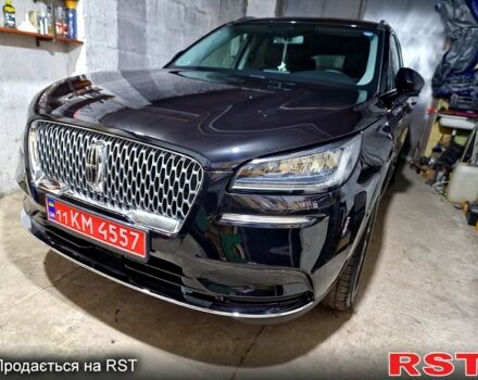 Черный Линкольн Corsair, объемом двигателя 2 л и пробегом 27 тыс. км за 23500 $, фото 4 на Automoto.ua