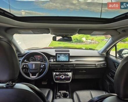 Черный Линкольн Corsair, объемом двигателя 2 л и пробегом 27 тыс. км за 24700 $, фото 13 на Automoto.ua