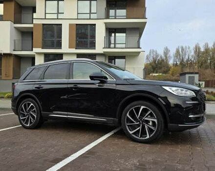 Черный Линкольн Corsair, объемом двигателя 2 л и пробегом 34 тыс. км за 30500 $, фото 6 на Automoto.ua