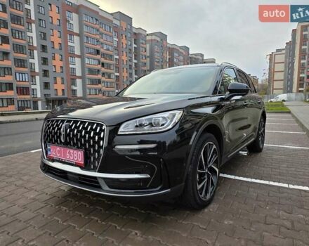 Черный Линкольн Corsair, объемом двигателя 2 л и пробегом 34 тыс. км за 30500 $, фото 1 на Automoto.ua