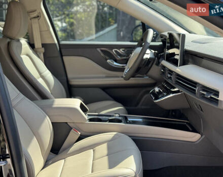 Черный Линкольн Corsair, объемом двигателя 2 л и пробегом 22 тыс. км за 31500 $, фото 34 на Automoto.ua