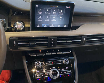 Червоний Лінкольн Corsair, об'ємом двигуна 2 л та пробігом 42 тис. км за 25500 $, фото 2 на Automoto.ua