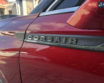 Красный Линкольн Corsair, объемом двигателя 2 л и пробегом 40 тыс. км за 29000 $, фото 9 на Automoto.ua