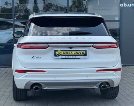 Линкольн Corsair, объемом двигателя 2 л и пробегом 38 тыс. км за 28000 $, фото 4 на Automoto.ua