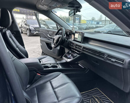 Линкольн Corsair, объемом двигателя 2 л и пробегом 27 тыс. км за 24800 $, фото 25 на Automoto.ua