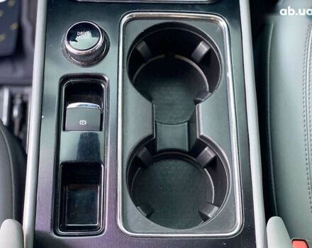 Линкольн Corsair, объемом двигателя 2 л и пробегом 62 тыс. км за 25999 $, фото 27 на Automoto.ua