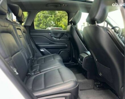 Линкольн Corsair, объемом двигателя 2 л и пробегом 38 тыс. км за 28000 $, фото 24 на Automoto.ua