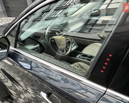 Серый Линкольн Corsair, объемом двигателя 2.29 л и пробегом 95 тыс. км за 25700 $, фото 17 на Automoto.ua