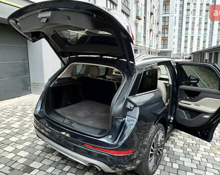 Серый Линкольн Corsair, объемом двигателя 2.29 л и пробегом 95 тыс. км за 25700 $, фото 5 на Automoto.ua