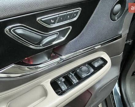 Серый Линкольн Corsair, объемом двигателя 2.29 л и пробегом 95 тыс. км за 25700 $, фото 10 на Automoto.ua