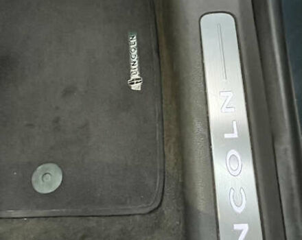 Серый Линкольн Corsair, объемом двигателя 2.29 л и пробегом 95 тыс. км за 25700 $, фото 13 на Automoto.ua