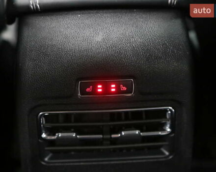 Сірий Лінкольн Corsair, об'ємом двигуна 2 л та пробігом 67 тис. км за 25500 $, фото 22 на Automoto.ua