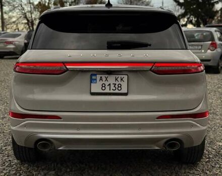 Серый Линкольн Corsair, объемом двигателя 2 л и пробегом 38 тыс. км за 30900 $, фото 6 на Automoto.ua