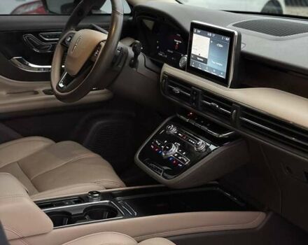 Серый Линкольн Corsair, объемом двигателя 2 л и пробегом 38 тыс. км за 30900 $, фото 9 на Automoto.ua