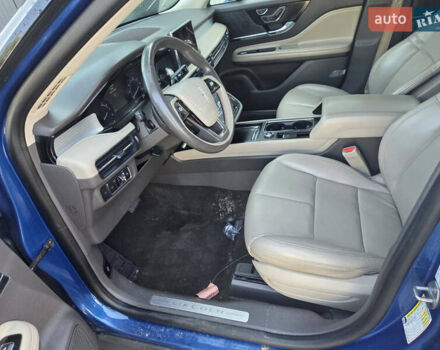 Синий Линкольн Corsair, объемом двигателя 2 л и пробегом 238 тыс. км за 16500 $, фото 10 на Automoto.ua