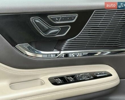 Синий Линкольн Corsair, объемом двигателя 2.49 л и пробегом 28 тыс. км за 28999 $, фото 18 на Automoto.ua