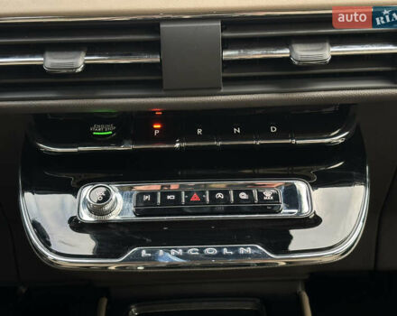 Синий Линкольн Corsair, объемом двигателя 0 л и пробегом 5 тыс. км за 38100 $, фото 38 на Automoto.ua