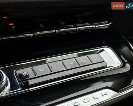 Синий Линкольн Corsair, объемом двигателя 0 л и пробегом 5 тыс. км за 38100 $, фото 48 на Automoto.ua